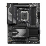 GIGABYTE-X670-GAMING-X-AX-DDR5-Gaming-Motherboard.jpg