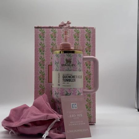The Stanley X LoveShackFancy Holiday Quencher | 40 OZ